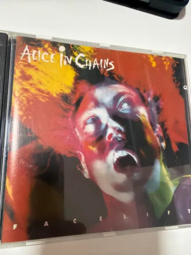 CD ALICE IN CHAINS FACELIFT USADO BITENCOM