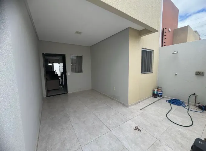 Casa semi nova 