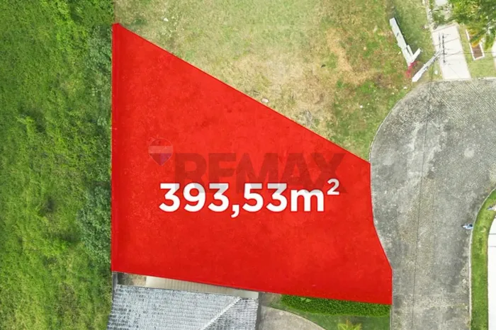 Terreno com 393,53m² no Condomínio Mirante do Vale, bairro São Benedito em Santo Antônio d