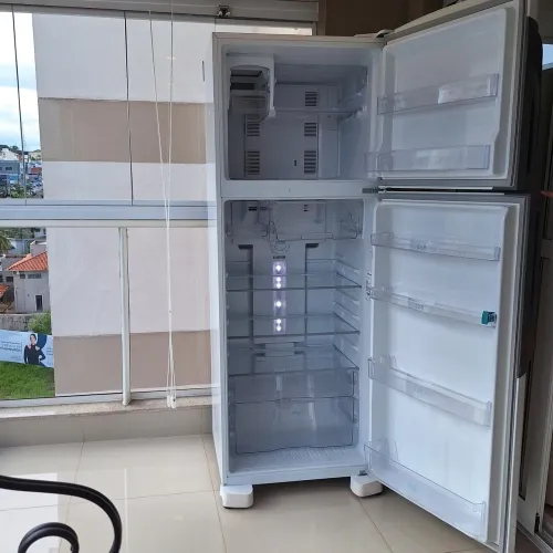 Geladeira Dúplex Inverter Branca Panasonic 