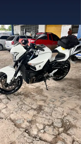 SUZUKI B-KING 1300