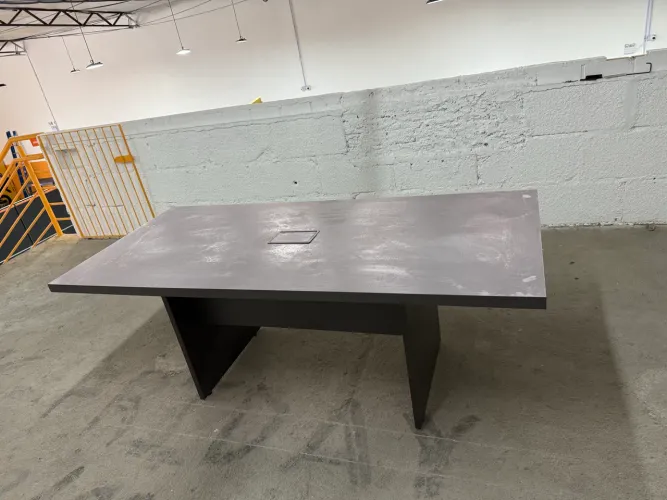 Mesa de Reunião