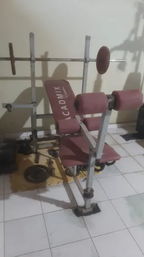 Equipamentos de Musculação 