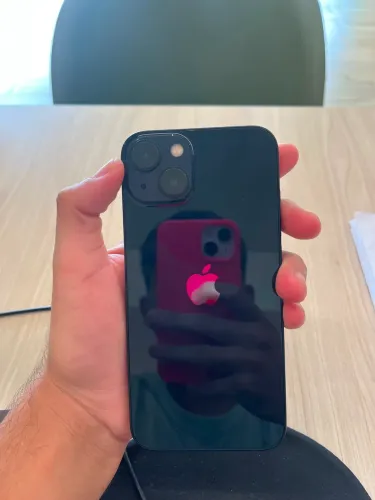iPhone 13 normal 