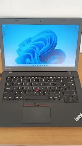 Notebook Lenovo i7, sexta geração com 16GB,bateria dupla e SSD 480
