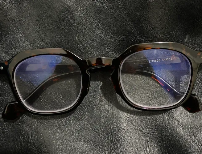 Oculos quadrado tartaruga (com grau)