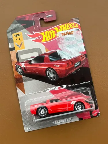 Hotwheels Chevy Corvette 1997 1953-2023 Vermelho