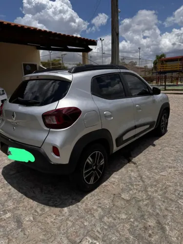 Renault Kwid Intense 1.0 Flex 12V 5P Mec. 2024
