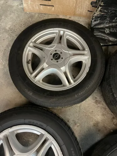 Rodas 15 astra sport
