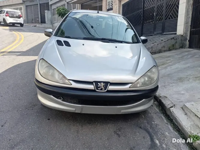Peugeot 206 Presence 1.4/ 1.4 Flex 8V 5P 2005