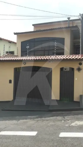 Sobrado à venda no bairro do Horto Florestal