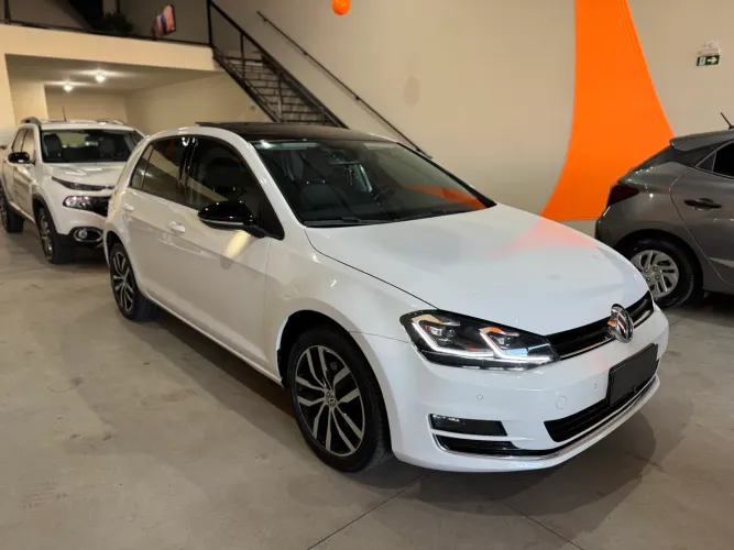 Volkswagen Golf Highline 1.4 TSI 140cv Aut. 2015