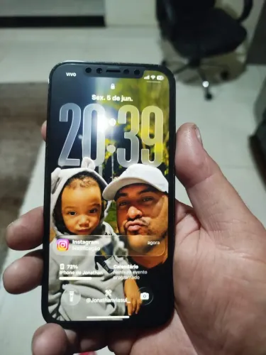 iPhone 12 pro todo original leia o anúncio ?