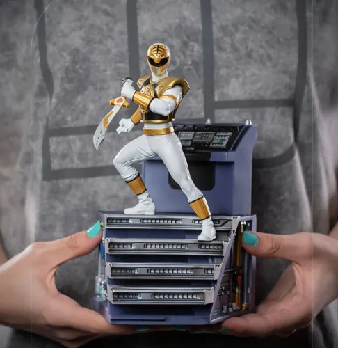 Iron Studios White Ranger Power Rangers 1/10 BDS Art Scale