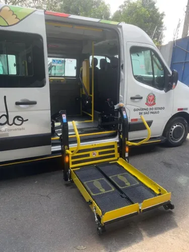 Renault Master 2.3 DCI Extra F.vitre 16V Diesel 2024