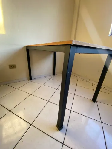 Mesa jantar estilo industrial