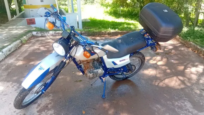 Veículo restaurado vendo ou troco maior valor
