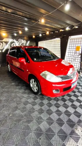Nissan Tiida SL 1.8/1.8 Flex 16V Mec. 2013