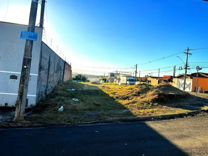 Terreno à venda no Parque Conceição II em Piracicaba