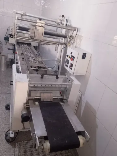 Máquina de embalar pão com datador 