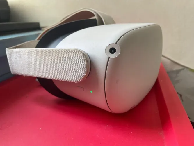Oculus VR Meta Quest 2 (64GB) Sistema Meta Horizon OS atualizado CINZA