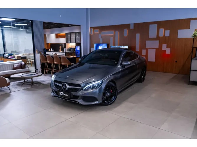 Mercedes-Benz C-180 CGI Avant. 1.6/1.6 Flextb 16V Aut. 2018