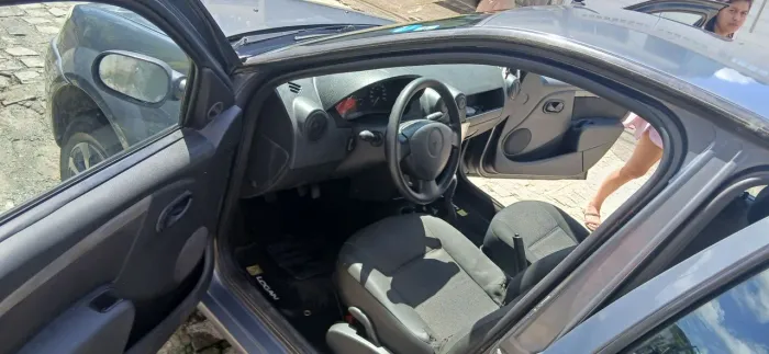 Renault Logan Authentique Hi-flex 1.6 8V 4P 2008