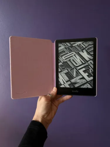 Kindle Paperwhite 11ª Geração + Capa + Case + Carregador
