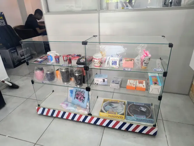 BALCÃO VITRINE MOSTRUÁRIO
