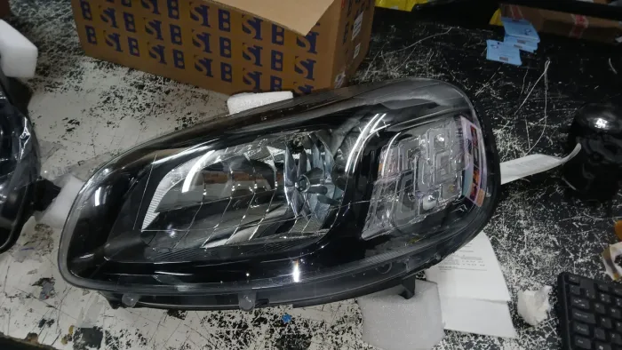 Par farol uno vivace Sporting Fiorino 2016 até 2025