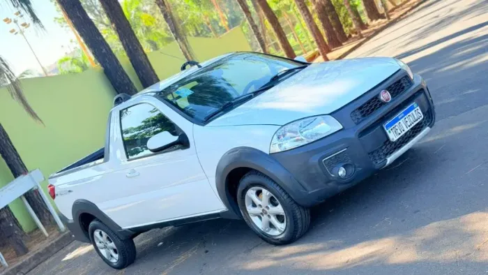Fiat Strada Freedom 1.4 Flex 8V CS 2020