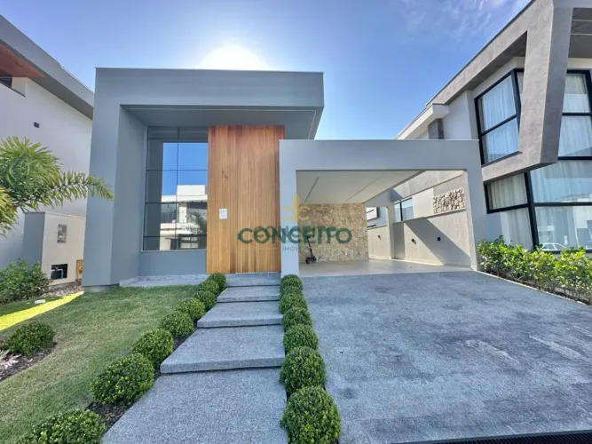 Casa a venda com 3 quartos sendo 1 suíte no condominio Reserva da Pedra , com vista deslum