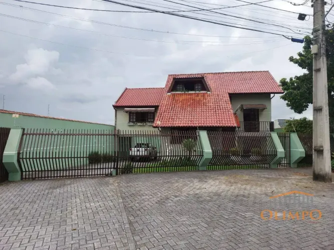 Sobrado com 5 dormitórios à venda, 275 m² por R$ 1.150.000,00 - Boqueirão - Curitiba/PR