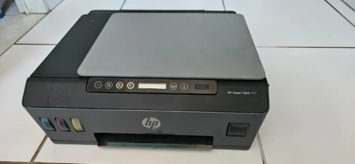 Impressora HP517 com avarias, somente peças