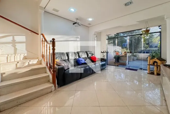 Casa à Venda - Vila Mariana, 3 Quartos, 299 m2