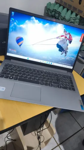 Notebook Lenovo Ideapad 1 15IAU7 - I3-1215U, 4GB RAM, 256GB SSD, 15,6" HD, Windows 11 Home