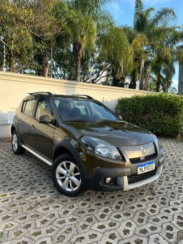 Renault Sandero Stepway Hi-flex 1.6 16V 5P Aut. 2014