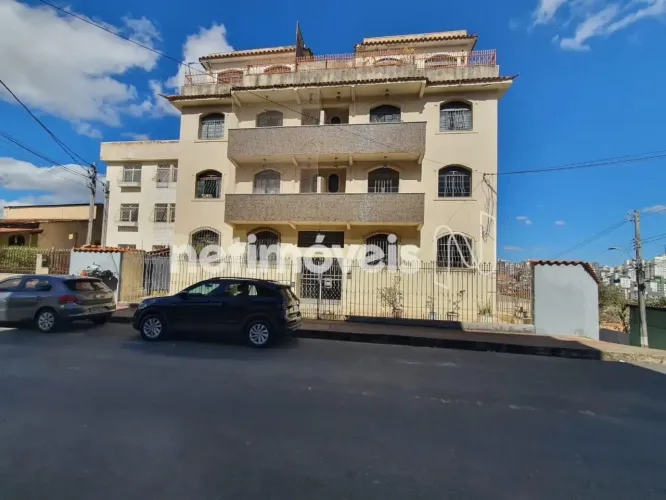Venda Apartamento 2 quartos Sagrada Família Belo Horizonte
