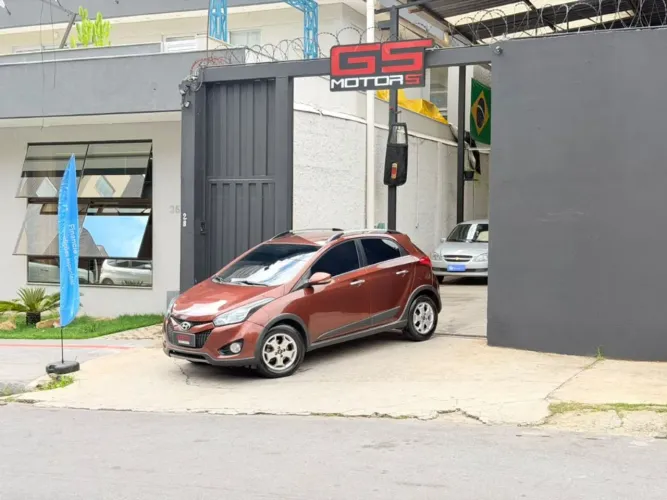 Hyundai HB20X Premium 1.6 Flex 16V Aut. 2014