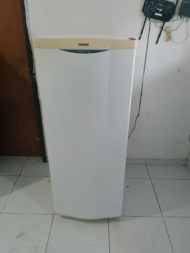 vende-se geladeira Consul