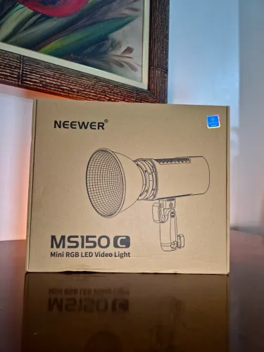 LED RBG Neweer MS 150C (ñ é amaran)<br>Aputure Neweer ms150c - RGB