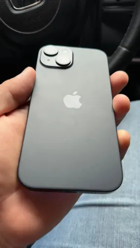 iPhone 15 128GB Todo original