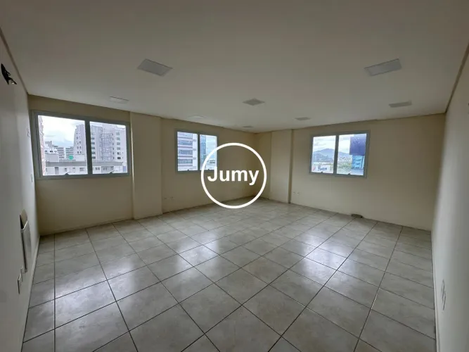 SALA PARA LOCAÇÃO ANUAL - 30M² - AGRONÔMICA, FLORIANÓPOLIS/SC
