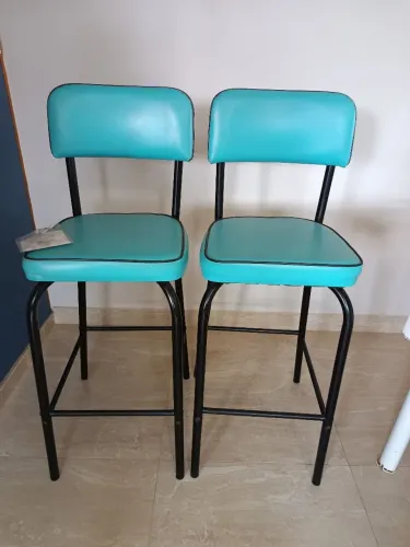 Banquetas Livina, estilo retrô, novas.