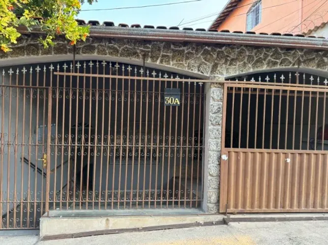 Alugo Casa Ampla no Bairro Boa Vista - BH (15 min do Centro)