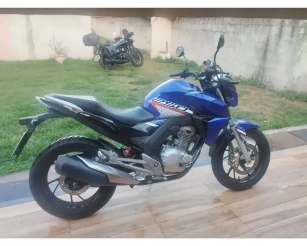 Honda CB Twister/flexone 250cc 2022