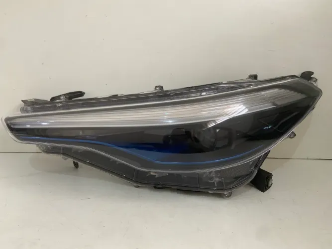 Farol Toyota Corolla Cross Altis / Hybrido 2021 22 23 Até 2025 Lado Esquerdo Original  