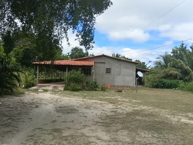 Vende-se terreno no interior de alto longa 