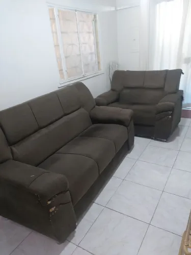 Sofá 3 e 2 lugares 