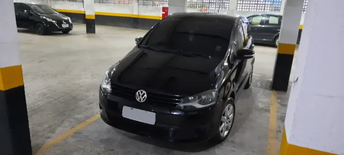 Volkswagen Fox 1.0 MI Total Flex 8V 5P 2012